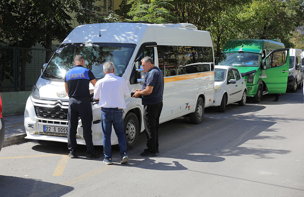 OKUL SERVİSLERİ DENETLENİYOR